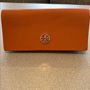 Tory Burch glasses case